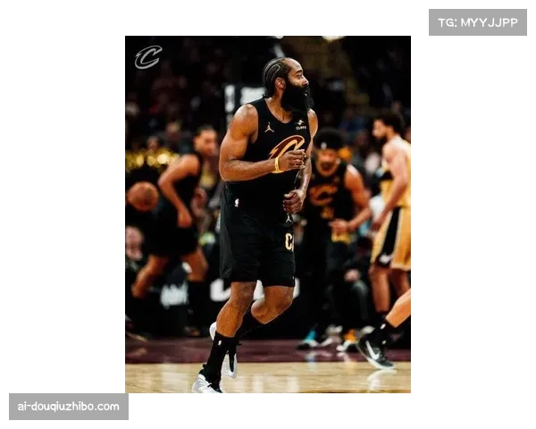 梅里尔在哈登体系下三分10中9砍32分创生涯新高 梅里尔在哈登体系下三分10中9砍32分创生涯新高